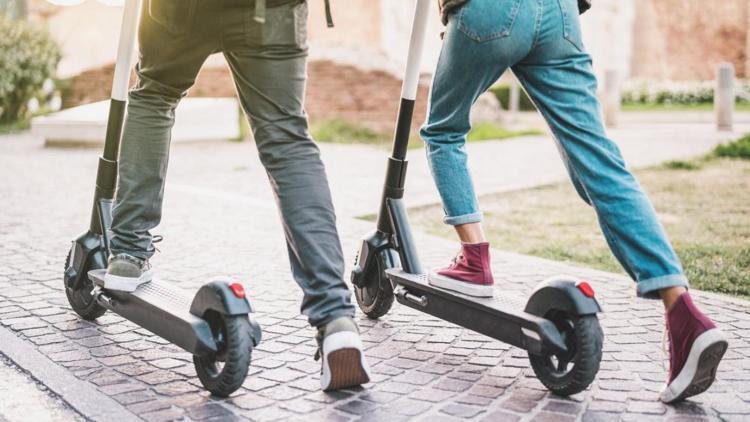 Mersinde scooter dönemi başladı: Zabıtalar da kullanacak