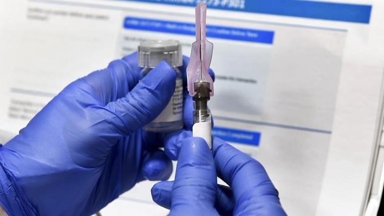 Rusya Sağlık Bakanı Muraşko: Covid-19 aşısının klinik denemeleri tamamlandı