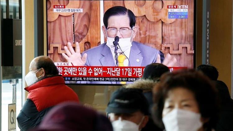 Güney Koredeki vaka sayılarının üçte biriyle ilişkilendirilen tarikatın lideri gözaltına alındı