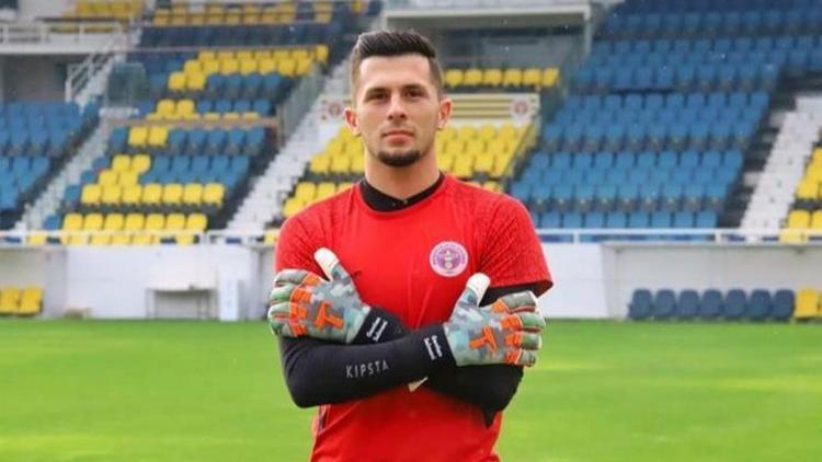 Menemensporlu Gentian Selmaniyi Kasımpaşa ve Antalyaspor istiyor
