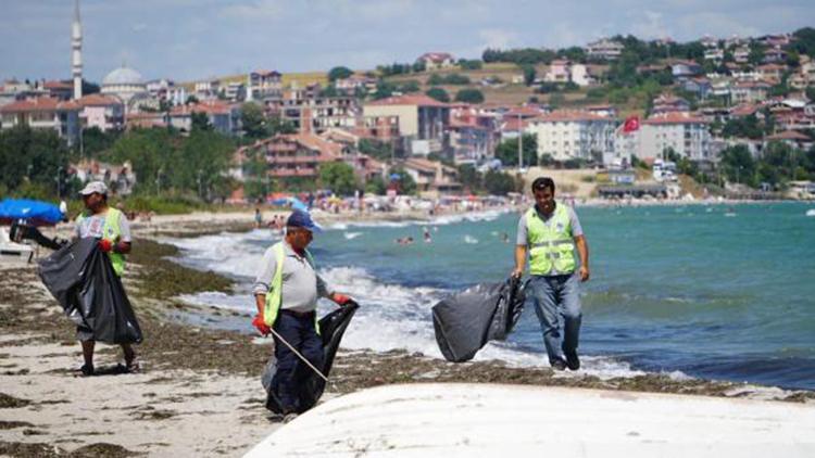 Tekirdağın tatil beldesinde 500 ton çöp toplandı