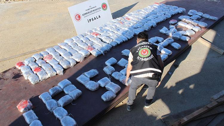 İpsalada TIRda 227 kilo esrar ele geçirildi