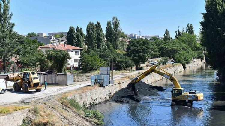 Akköprü’de atık temizliği