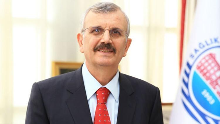 Sağlık Bilimleri Üniversitesi Rektörü Cevdet Erdölden tercih yapacak öğrencilere çağrı