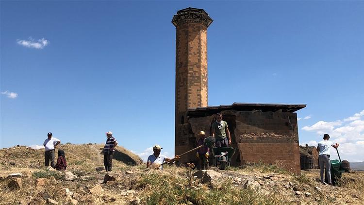 Ani Ören Yeri’ndeki kazı çalışmalarında mescit kalıntısı bulundu