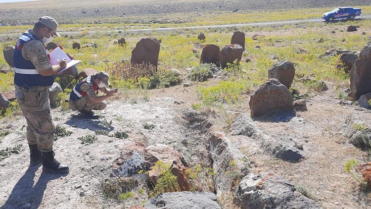 Kaçak kazı yapanlar suçüstü yakalandı