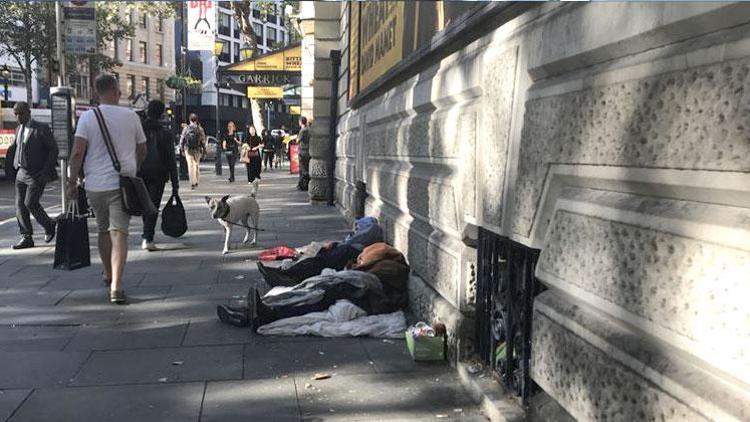 Londra’da binlerce kişi evsiz kalabilir