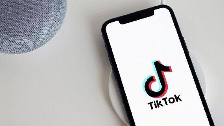 TikTok Hindistan’da işe alımları durdurdu