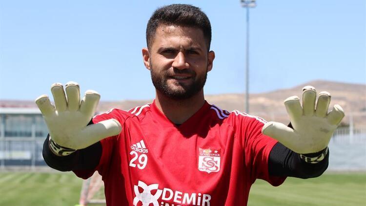 Sivasspor, kaleci Ali Şaşal Vural ile yeniden anlaştı