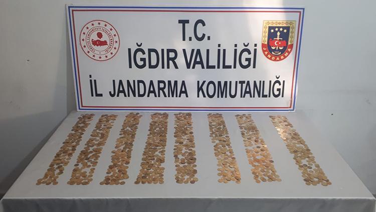 Iğdırda tarihi eser kaçakçılığı: 2 gözaltı