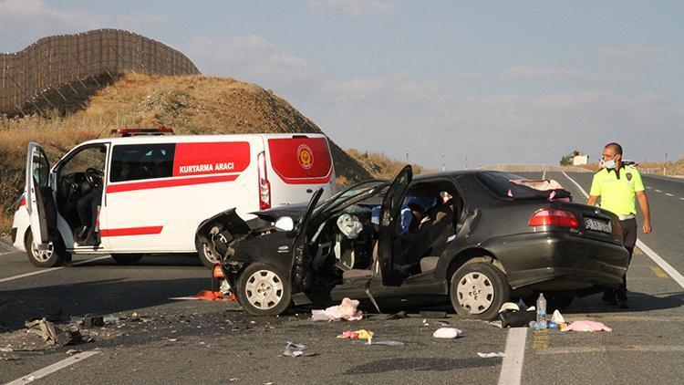 Erzincan’da trafik kazası: 2 ölü, 4 yaralı