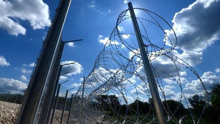 Sırbistan, Kuzey Makedonya sınırına tel örgü çekmeye başladı
