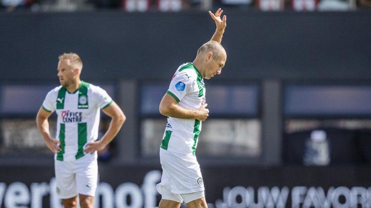 36 yaşındaki Robben sahalara döndü