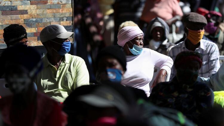 Güney Afrika Cumhuriyetinde Kovid-19 vaka sayısı 611 bini geçti