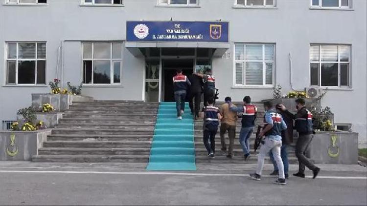 Vanda terör operasyonu: 12 gözaltı