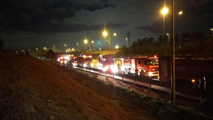 TEM Otoyolu civarındaki yangın itfaiye ekiplerini harekete geçirdi