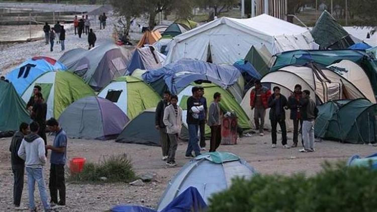 Son dakika: Yunanistandaki mülteci kampında koronavirüs alarmı