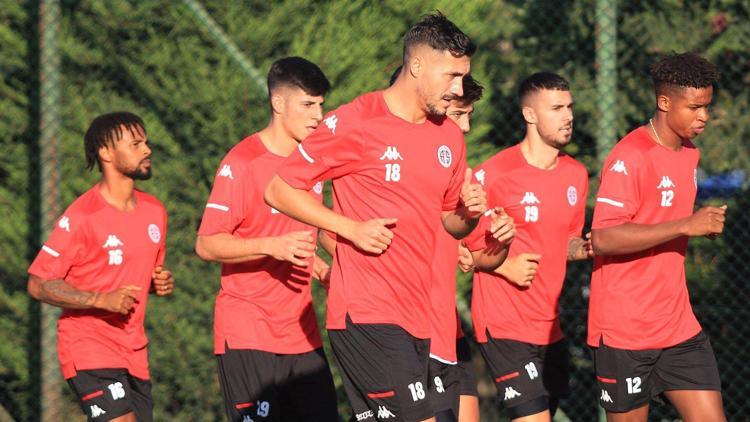 Antalyaspor’da lig öncesi son prova Rakip Beşiktaş...