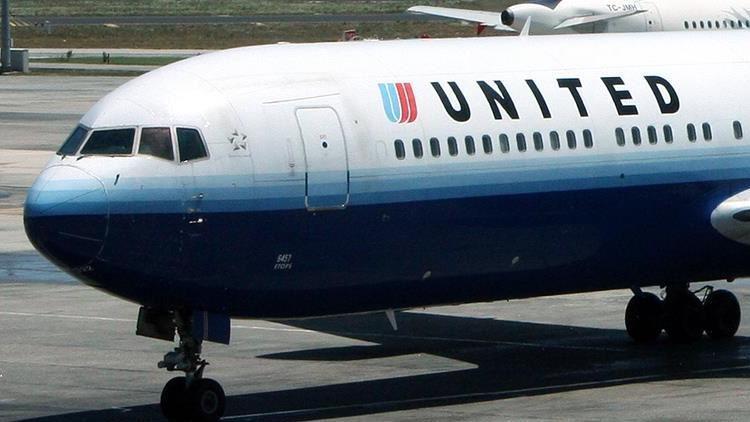 United Airlines personeli işsizlikle karşı karşıya