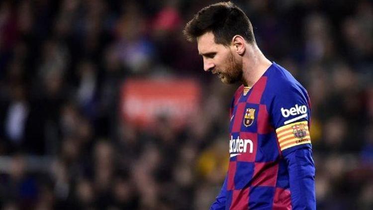 Lionel Messi, Barcelonada kalacak mı Babası Jorge Messiden şaşırtan cevap...