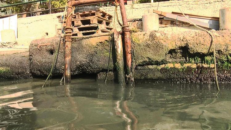 Boğaz’da atık iddiası