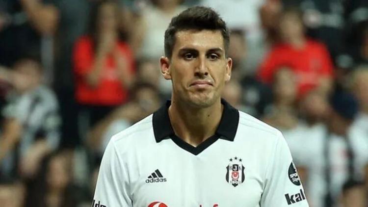 Son Dakika | Beşiktaştan ayrılan Enzo Rocoya Denizlispor talip oldu
