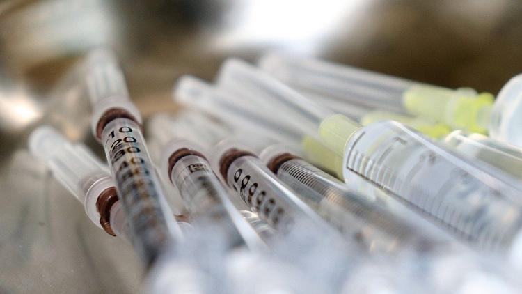 Grip ve zatürrenin önlenmesi için aşı en etkili yol