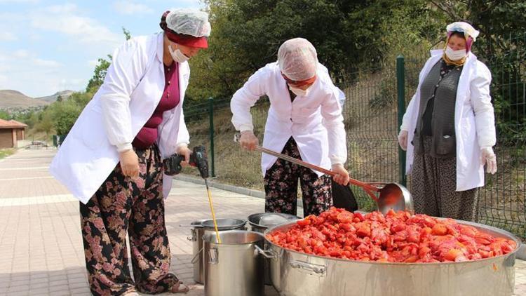 Hedefimiz salçamızı dünyaya yedirmek