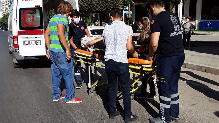 Adanada elektrikli bisikletin çarptığı yaya yaralandı