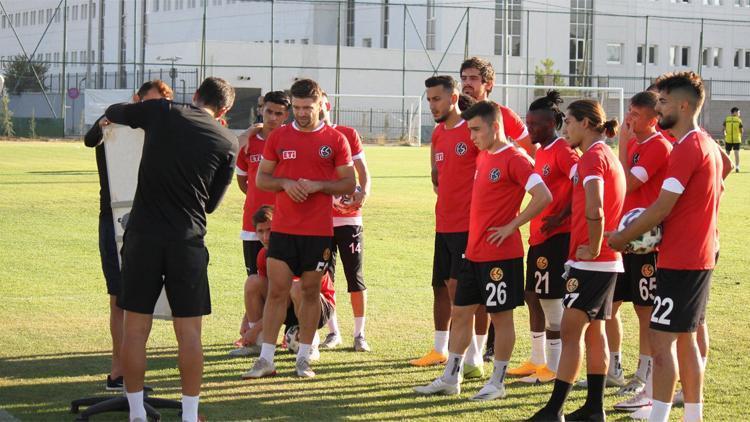 Eskişehirspor lige 3 puanla başlama hedefinde