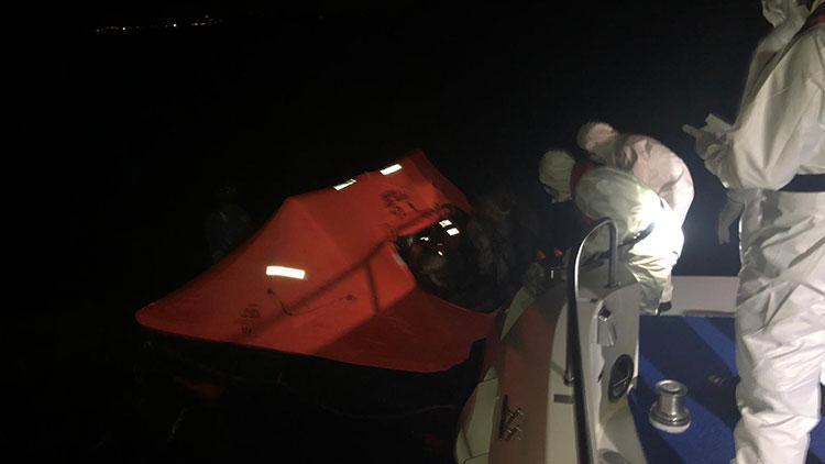 Yunanistan tarafından Türk kara sularına geri itilen 9 sığınmacı kurtarıldı