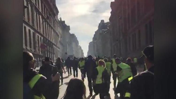 Fransada sarı yelekliler yeniden sokakta