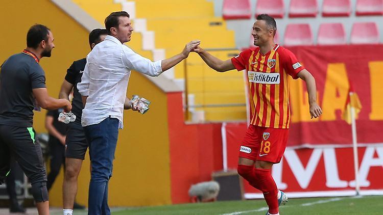 Kayserispor Teknik Direktörü Bayram Bektaş: İlk maçta puanla başlamak önemliydi