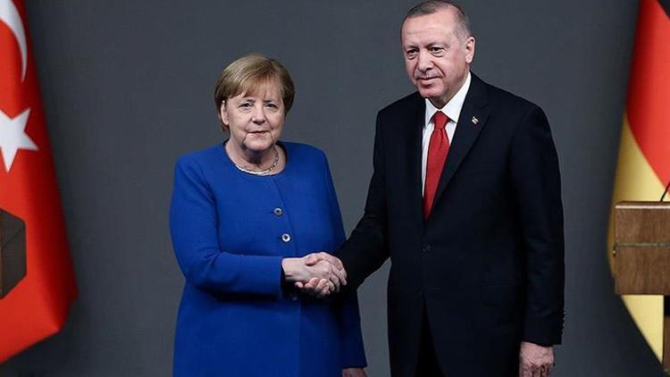 Son dakika... Cumhurbaşkanı Erdoğan ile Merkel arasında kritik görüşme