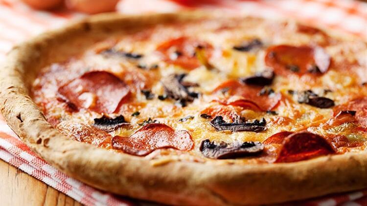 Dünden kalan pizzayı ısıtmanın en verimli 4 yolu
