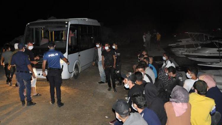 Antalyada fiber botlarda 30 kaçak göçmen yakalandı