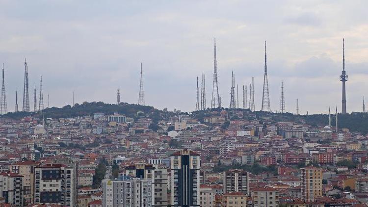 Çamlıca Tepesindeki eski antenler kaldırılıyor