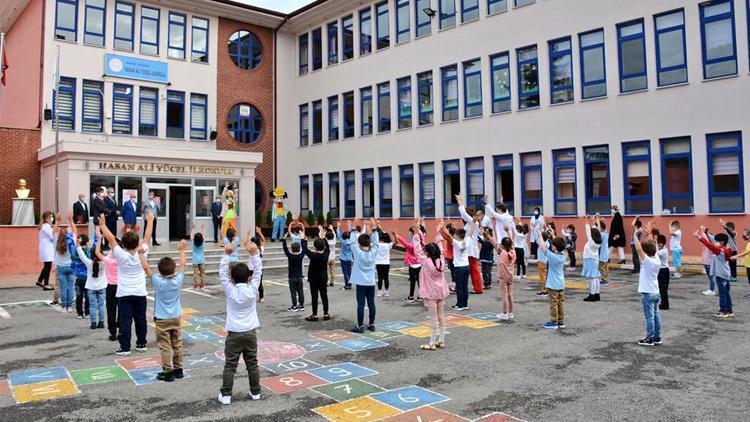 İçişleri, okullarda güvenlik önlemlerini artırdı