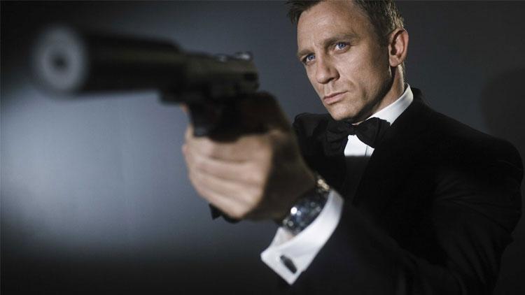 James Bondun silahları çalındı İngiliz polisi halktan yardım istedi