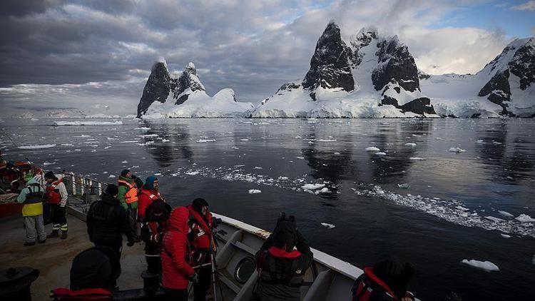 Gezegenin Kara Kutusu: Antarktika belgeseli ne zaman yayınlanacak