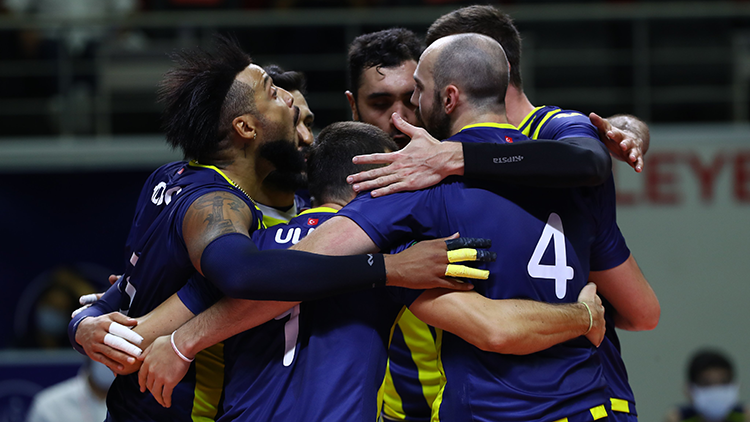 Fenerbahçe HDI Sigorta 3-0 İstanbul Büyükşehir Belediyespor