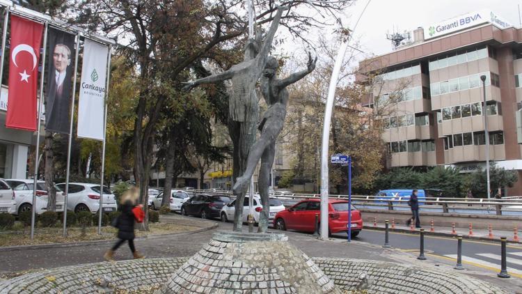 10 ay geçti dans başlamadı