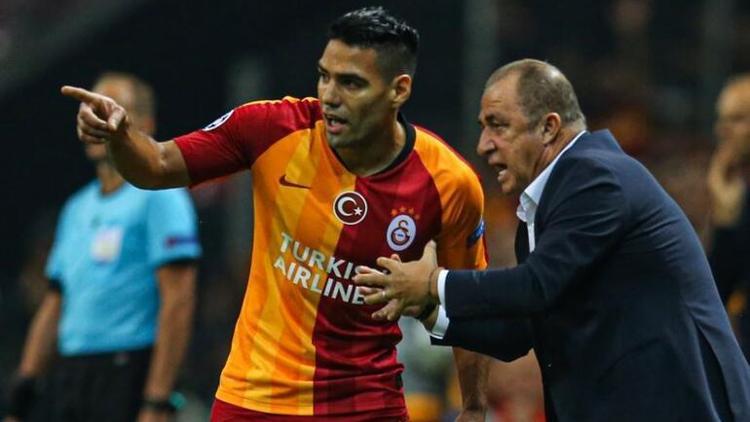 Son Dakika | Galatasaraydan orta sahaya Jorman Campuzano hamlesi Falcao bitirecek...