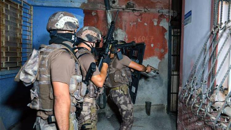 Adanada DEAŞın ’uyuyan hücrelerine’ operasyon: 5 tutuklama
