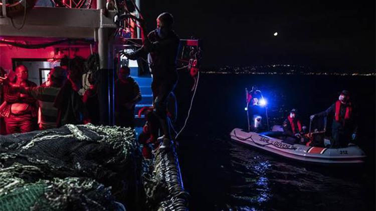 Marmara’da sıkı denetim... Balıkların boyu, ışıkla avcılık, ruhsatlar tek tek kontrol edildi