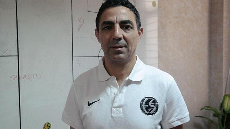 Eskişehirspor, teknik direktör Mustafa Özer ile yollarını ayırdı