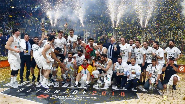 Real Madrid, 10 kezle Euroleaguein en fazla şampiyon olan takımı