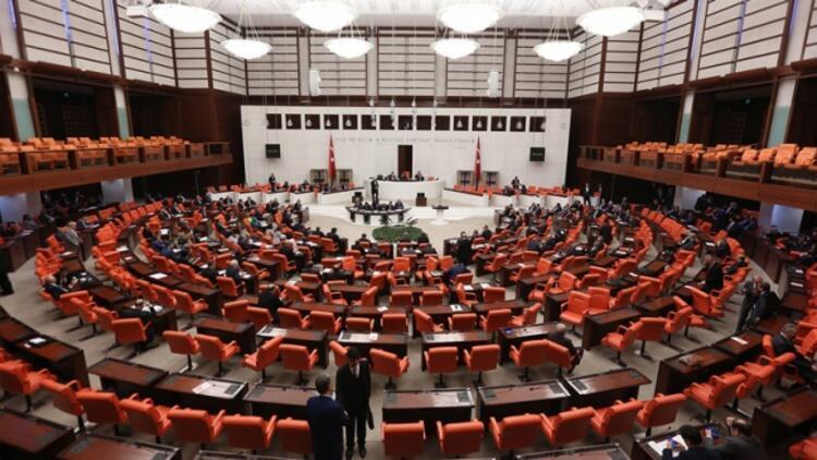 Mini torba yasa teklifi Meclis’te: Cumhurbaşkanlığı raportörlüğü dönemi başlıyor