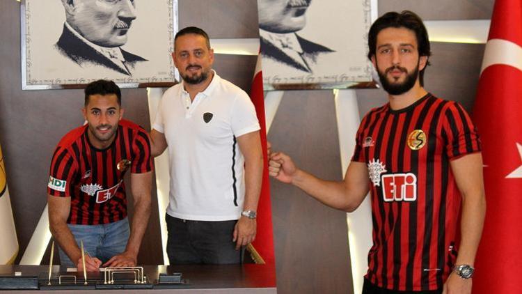 Eskişehirspor, Mevlüt Çelik ve Kaan Gülle sözleşme yeniledi