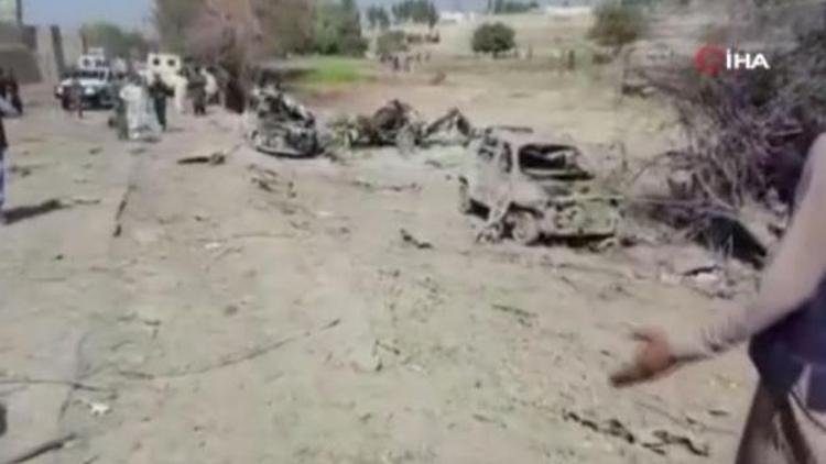 Afganistanda bombalı saldırı: 14 ölü